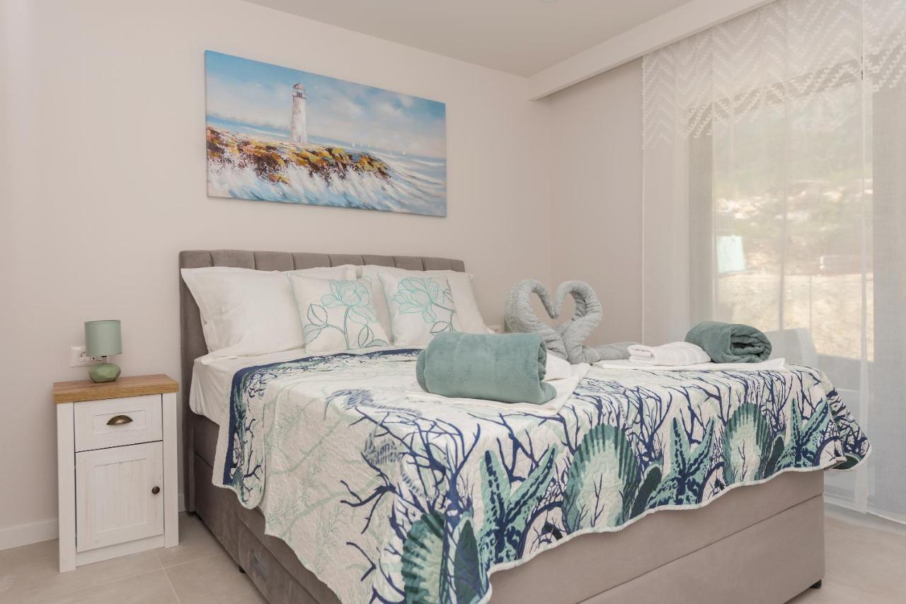 Luxury Lemon Sea & View Apartment