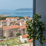 Luxury Apartment Lemon Sea & City View